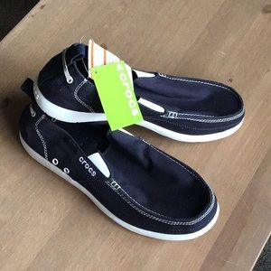 NWT Walu slip-on Crocs